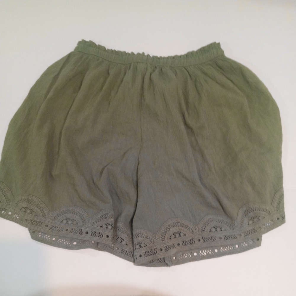 Women's Olive Green Lace Hem Shorts Size Small Elastic Waist Drawstring - Picture 7 of 9